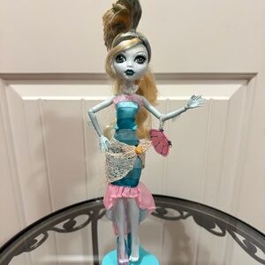 Monster High Doll in Teal and Pink Ensemble